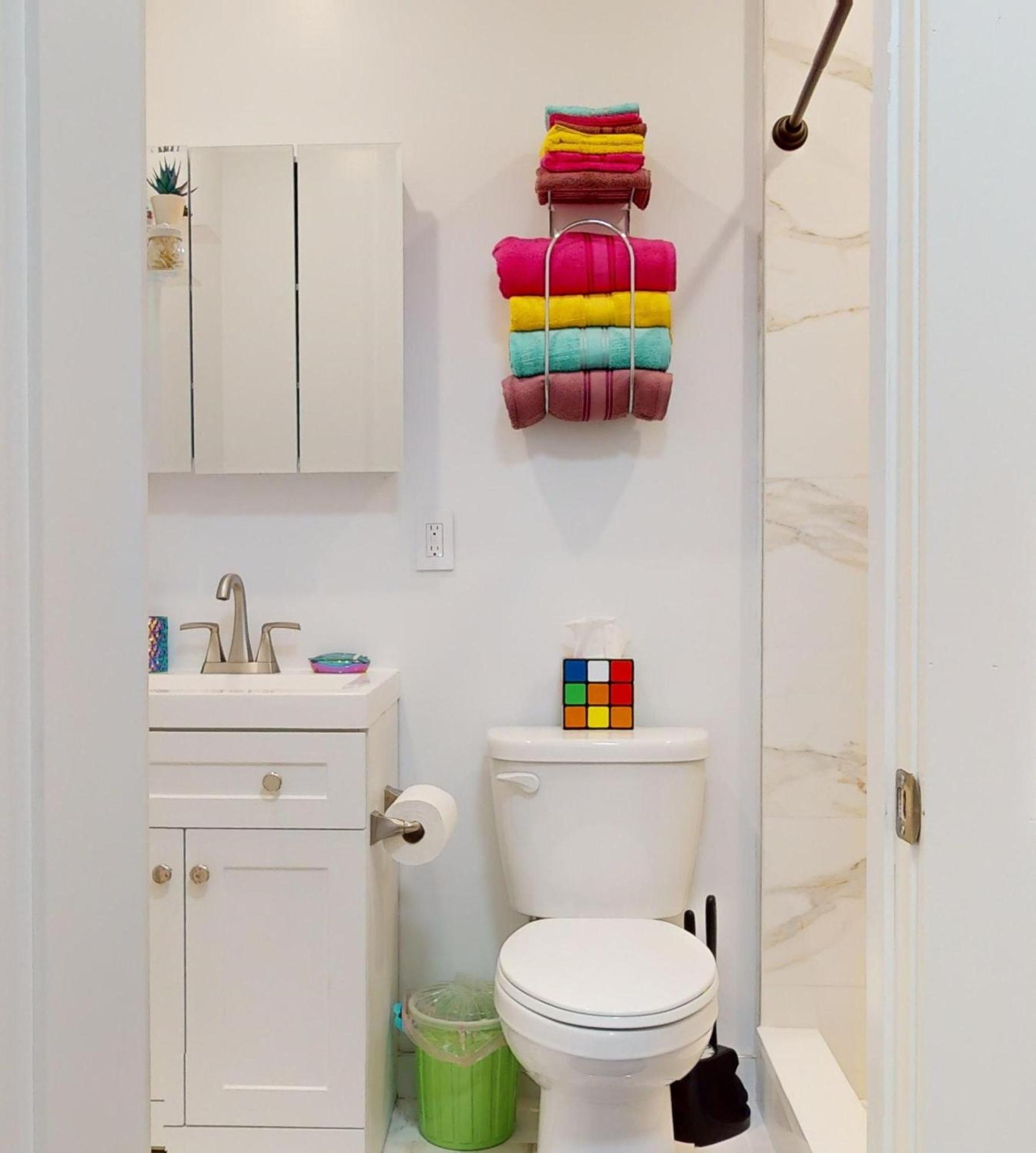 Apartmán Funky & Colorful Urban Getaway, 20 Minutes To Nyc Hoboken Exteriér fotografie